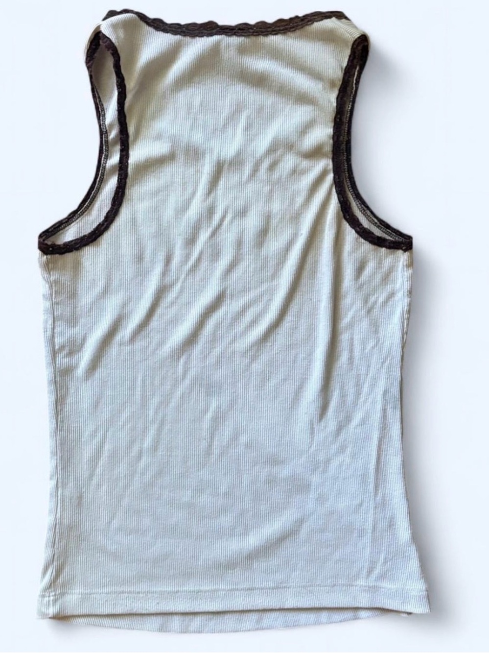 Y2K XOXO Grunge White Ribbed Tank with Studded Design & Lace Trim - Picture 2 of 7